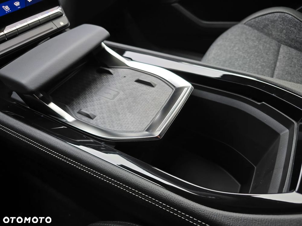 Renault Rafale 1.2 E-Tech Full Hybrid 200 Techno MMT - 32