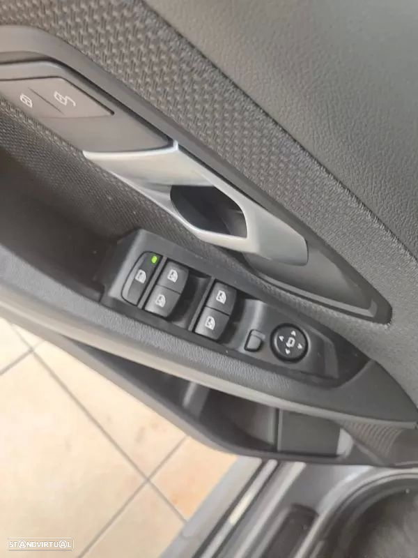 BMW 330 e Corporate Edition Auto - 23