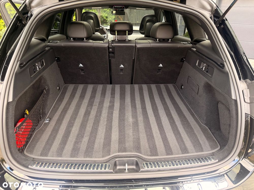 Mercedes-Benz GLC - 28