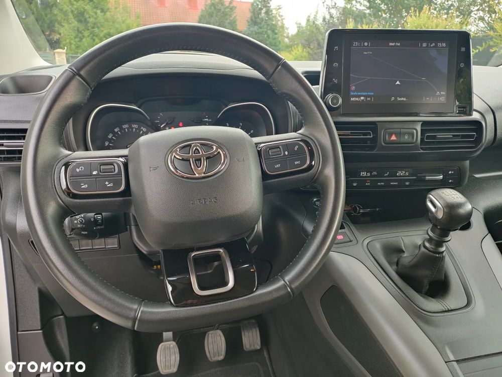 Toyota Proace City Verso 1.2 Turbo L2 Team Deutschland - 16