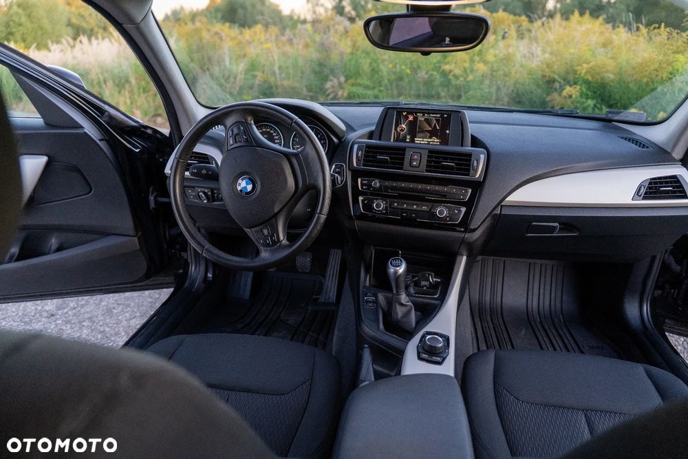 BMW Seria 1 116i Advantage - 12