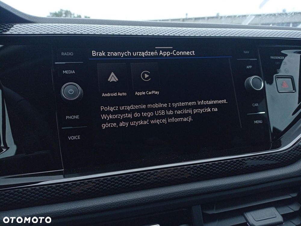 Volkswagen Polo 1.0 TSI Life DSG - 32