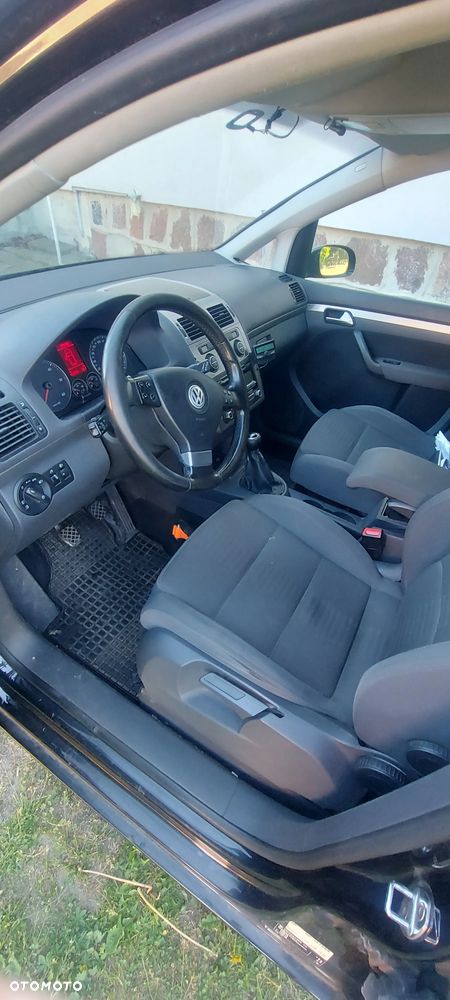 Volkswagen Touran 1.9 TDI Highline - 12