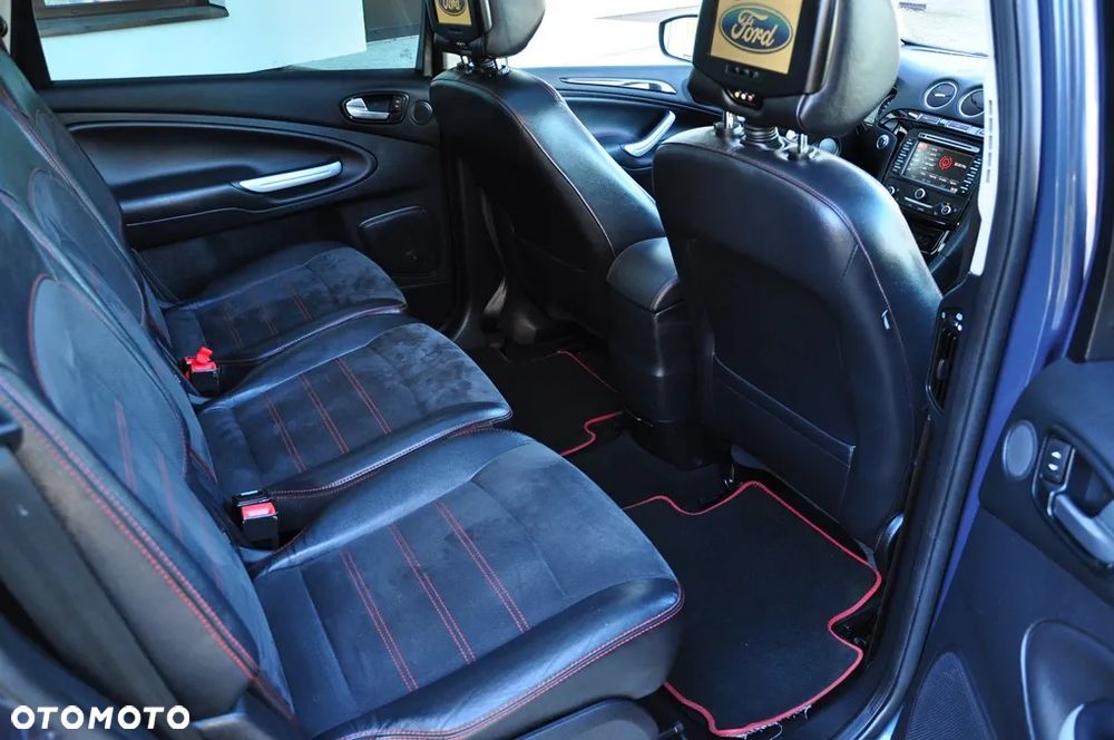 Ford S-Max 2.0 TDCi DPF Titanium X - 29