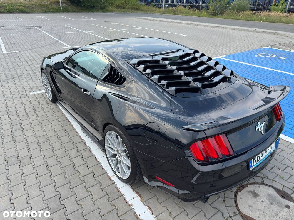 Ford Mustang 3.7 V6 - 8