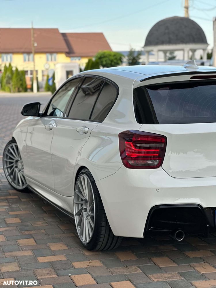 BMW Seria 1 118d Sport Line - 11