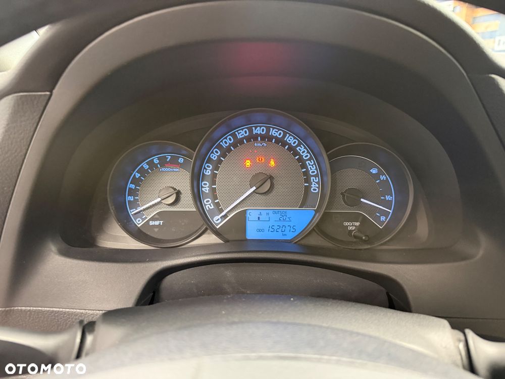 Toyota Auris - 14