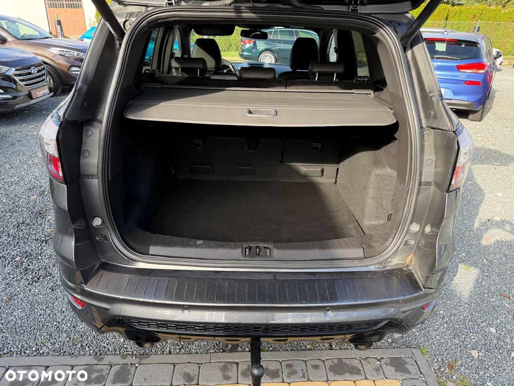 Ford Kuga 2.0 TDCi 4x4 ST-Line - 9