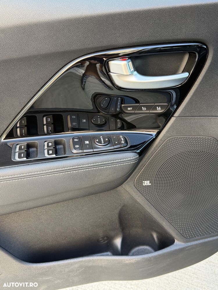 Kia Niro 1.6 GDI PHEV 2WD Aut. Spirit - 11