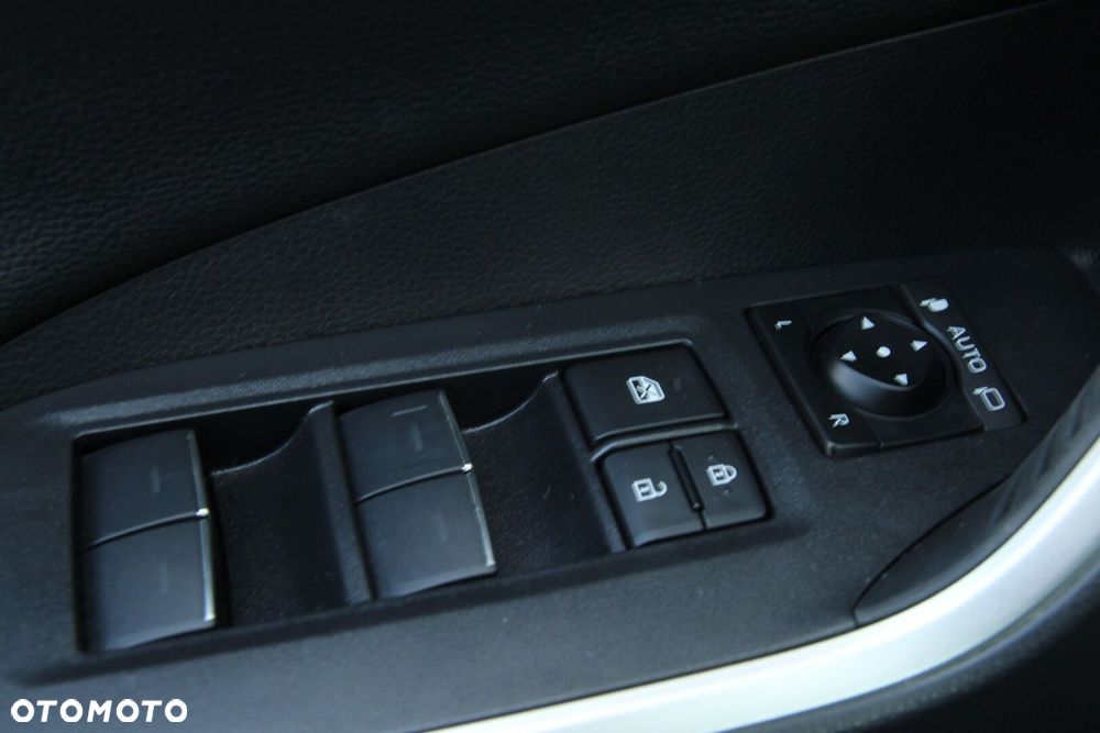 Toyota RAV4 - 22
