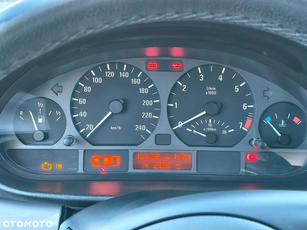BMW Seria 3 316ti - 9