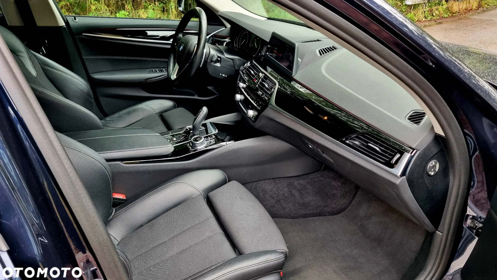 BMW Seria 5 520d Sport Line - 15