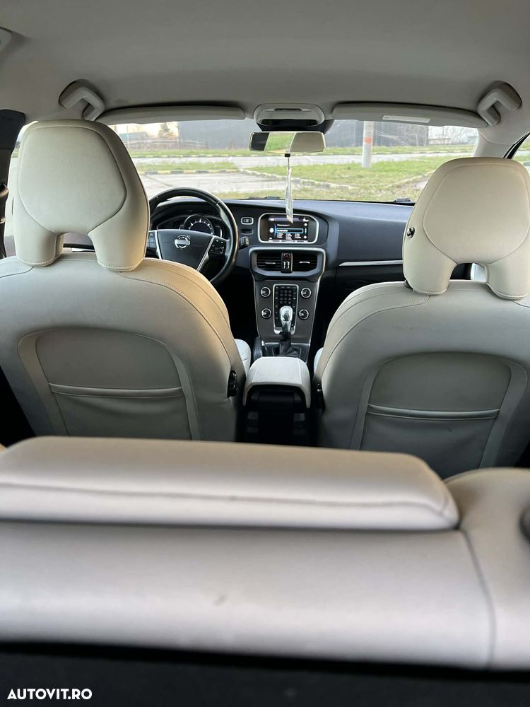 Volvo V40 Cross Country D3 Kinetic - 11