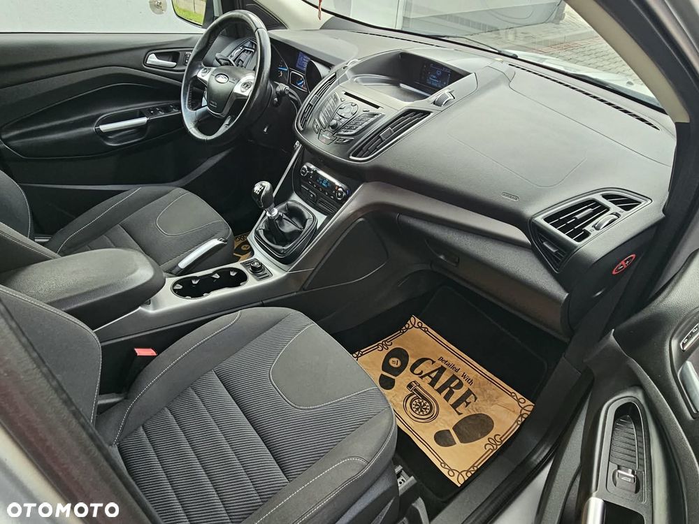 Ford Kuga 2.0 TDCi 4x4 Trend - 14