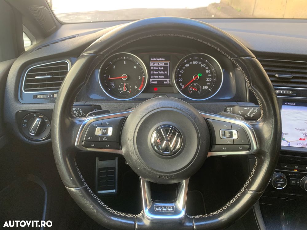 Volkswagen Golf GTD (BlueMotion Technology) DSG - 8