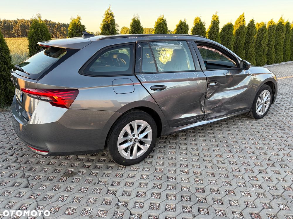 Skoda Octavia 2.0 TDI DSG Exclusive - 8