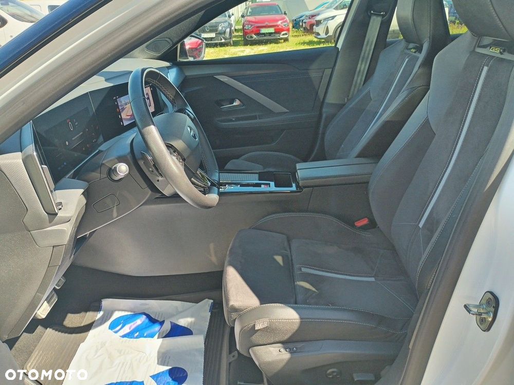 Opel Astra - 9