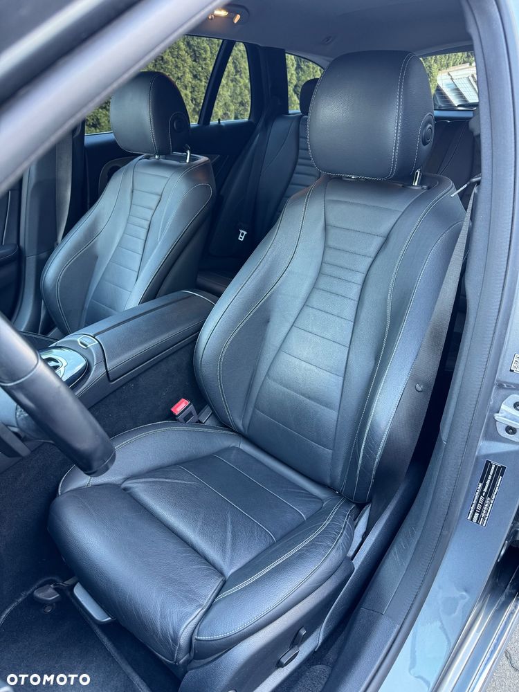 Mercedes-Benz Klasa E 300 de 9G-TRONIC Avantgarde - 31