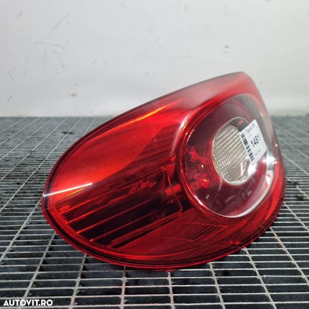 Stop Stanga Volkswagen Tiguan 5N 2007 - 2011 SUV 4 Usi (1481) Bec clasic - 2