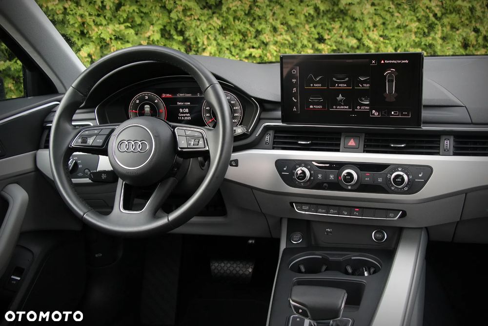 Audi A4 Avant 40 TDI quattro S tronic advanced - 17