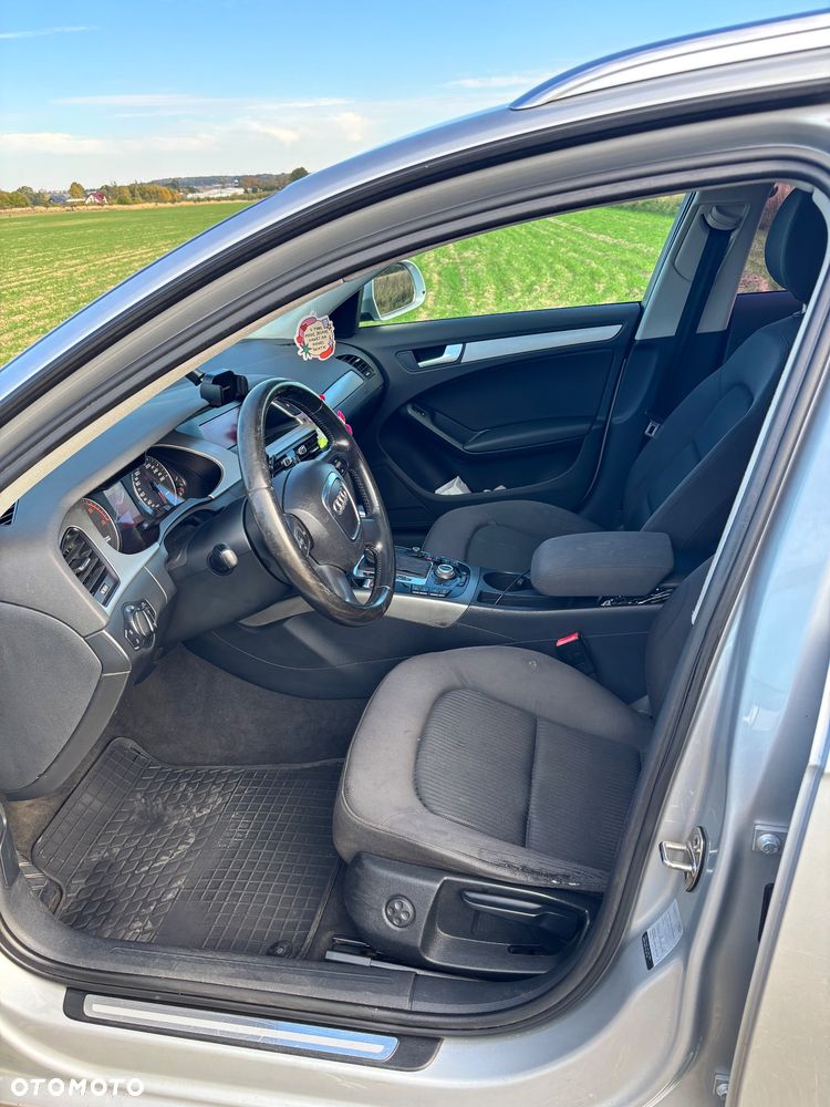Audi A4 Avant - 8