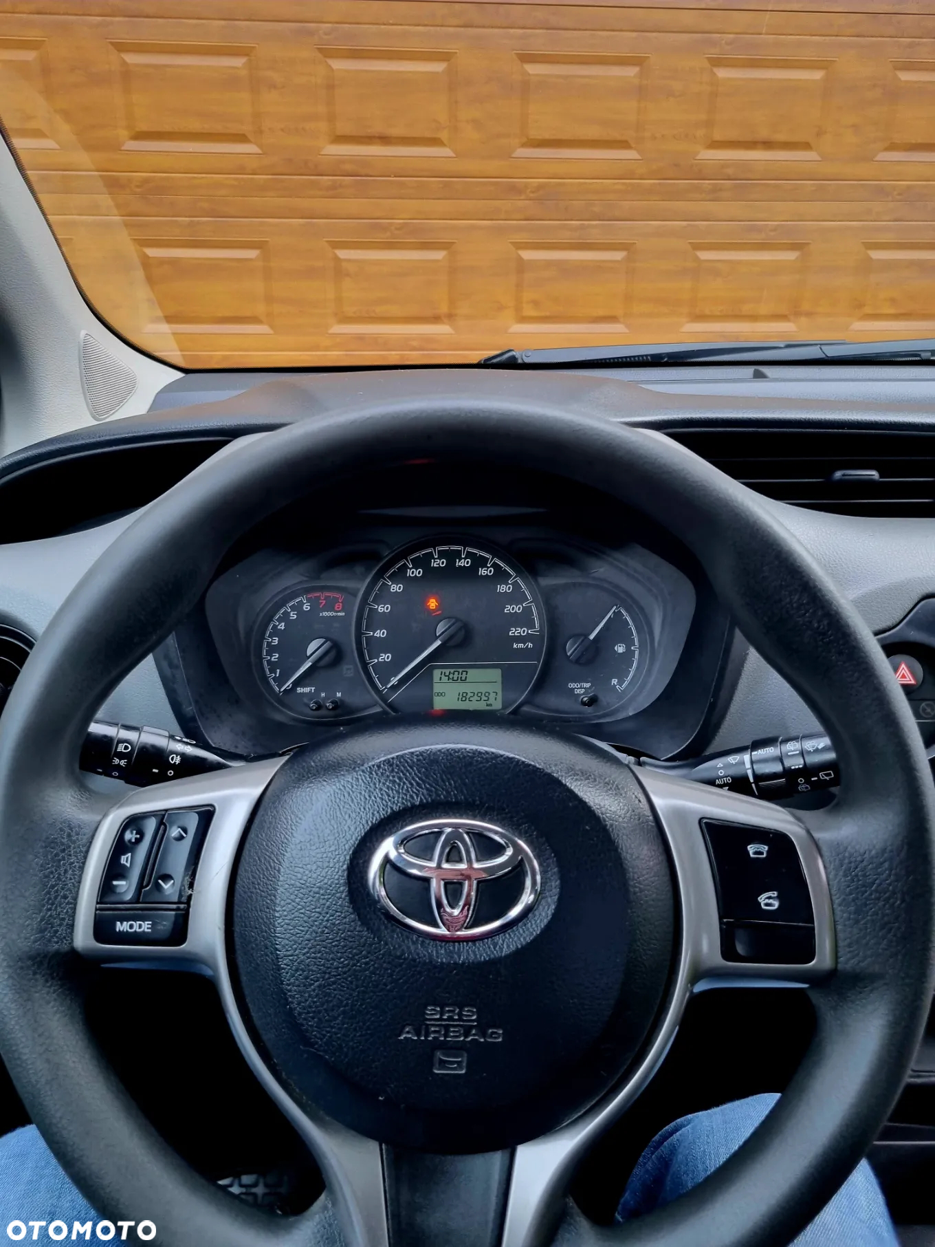 Toyota Yaris 1.0 Active - 8