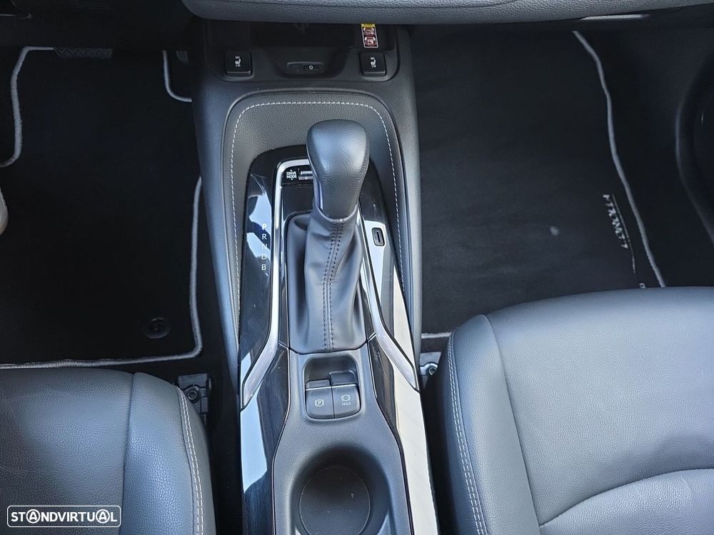 Toyota Corolla - 23
