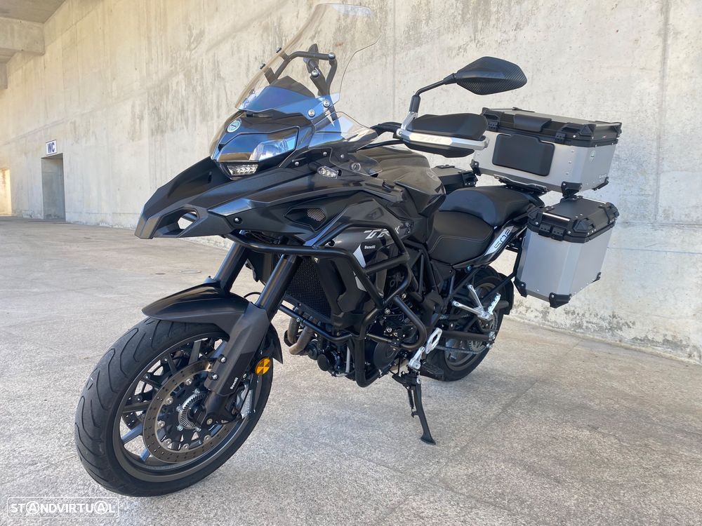 Benelli TRK 502 - 11