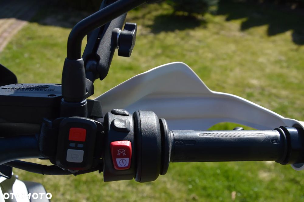 BMW GS - 25