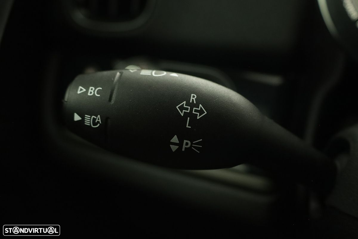 MINI Countryman Cooper SE Premium P. Essential Auto - 17
