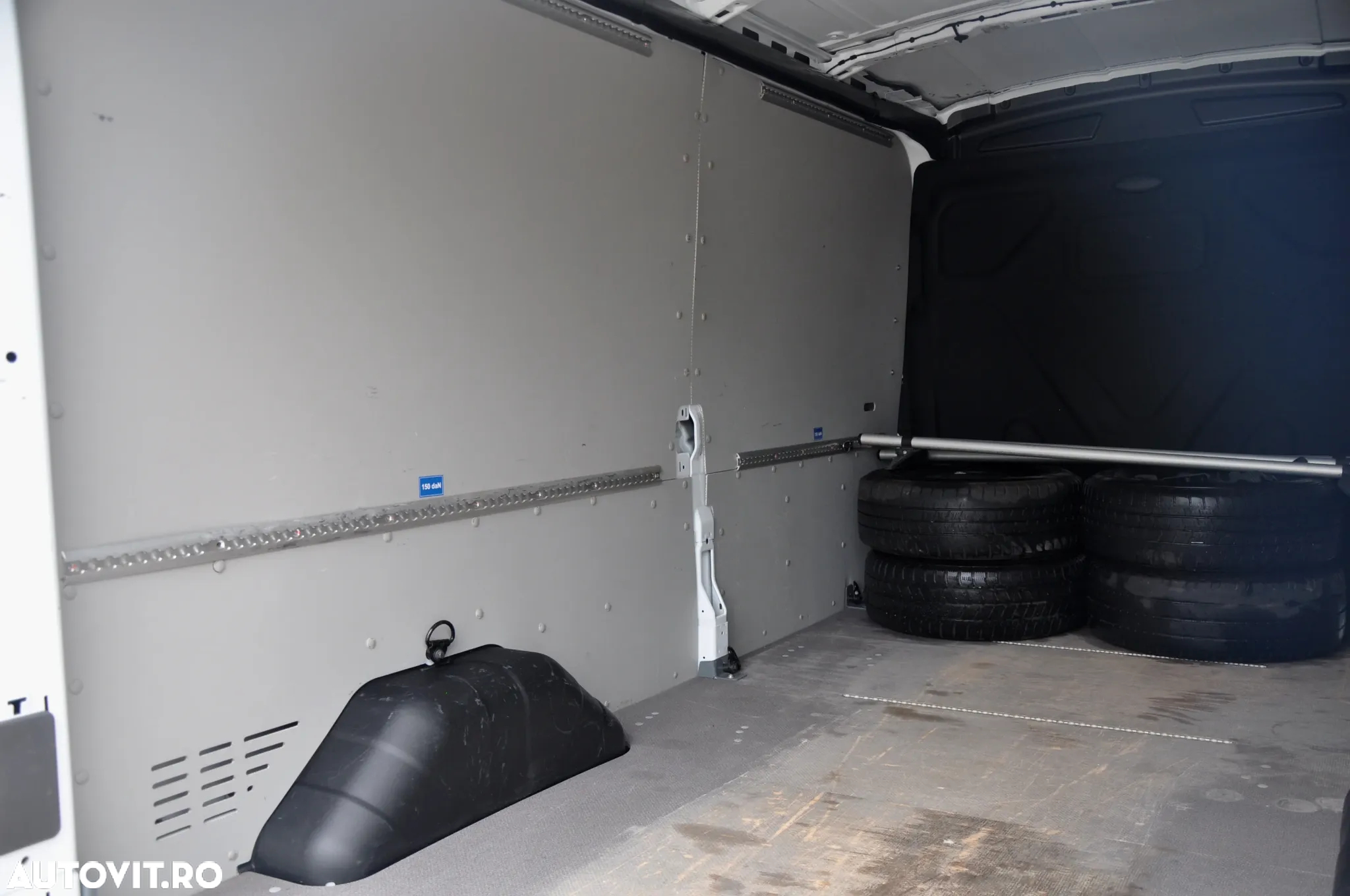 Ford Transit L3H2 Van 4x4 - 9