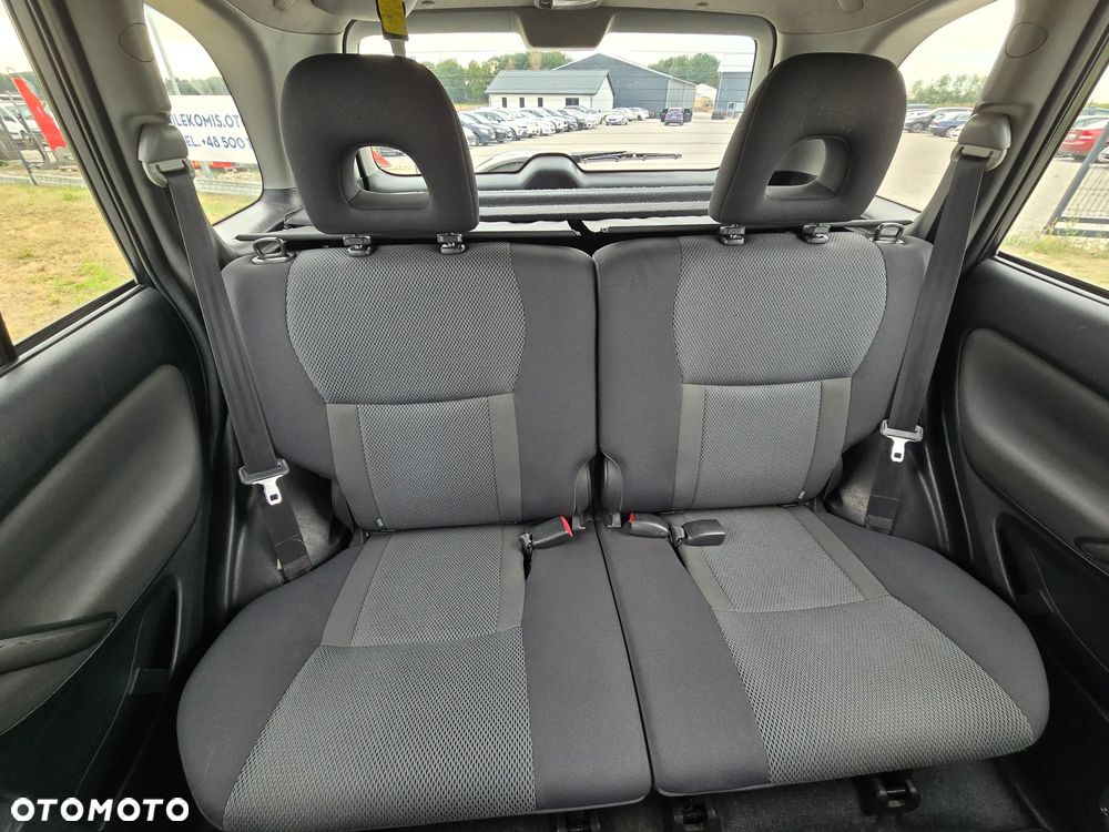 Toyota RAV4 - 30