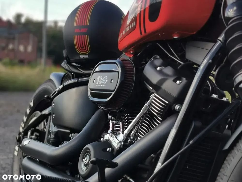 Harley-Davidson Softail Street Bob - 15