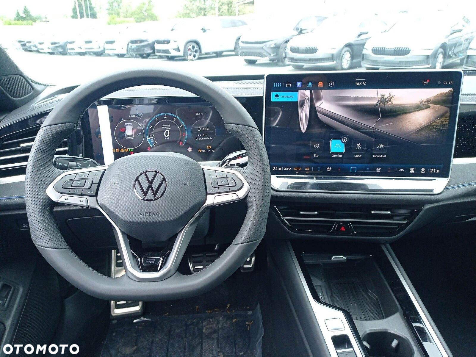 Volkswagen Passat - 13