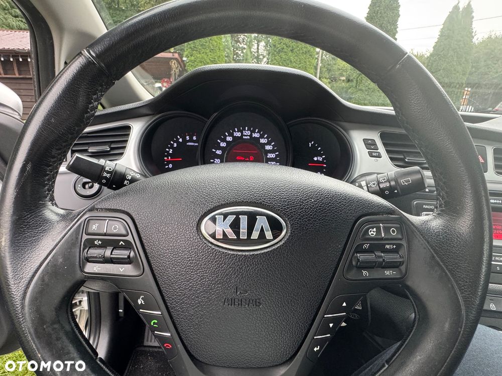 Kia Ceed - 20
