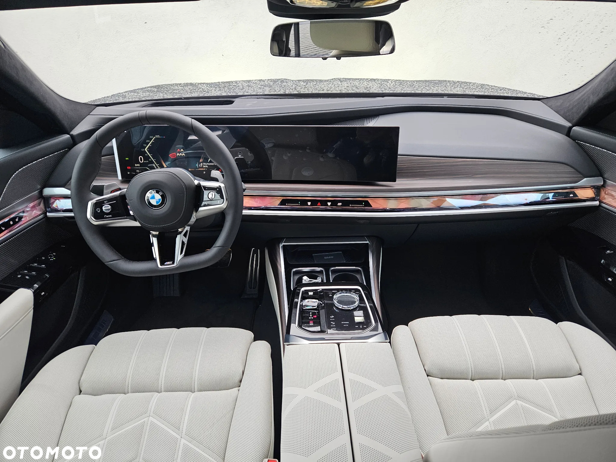BMW Seria 7 - 12