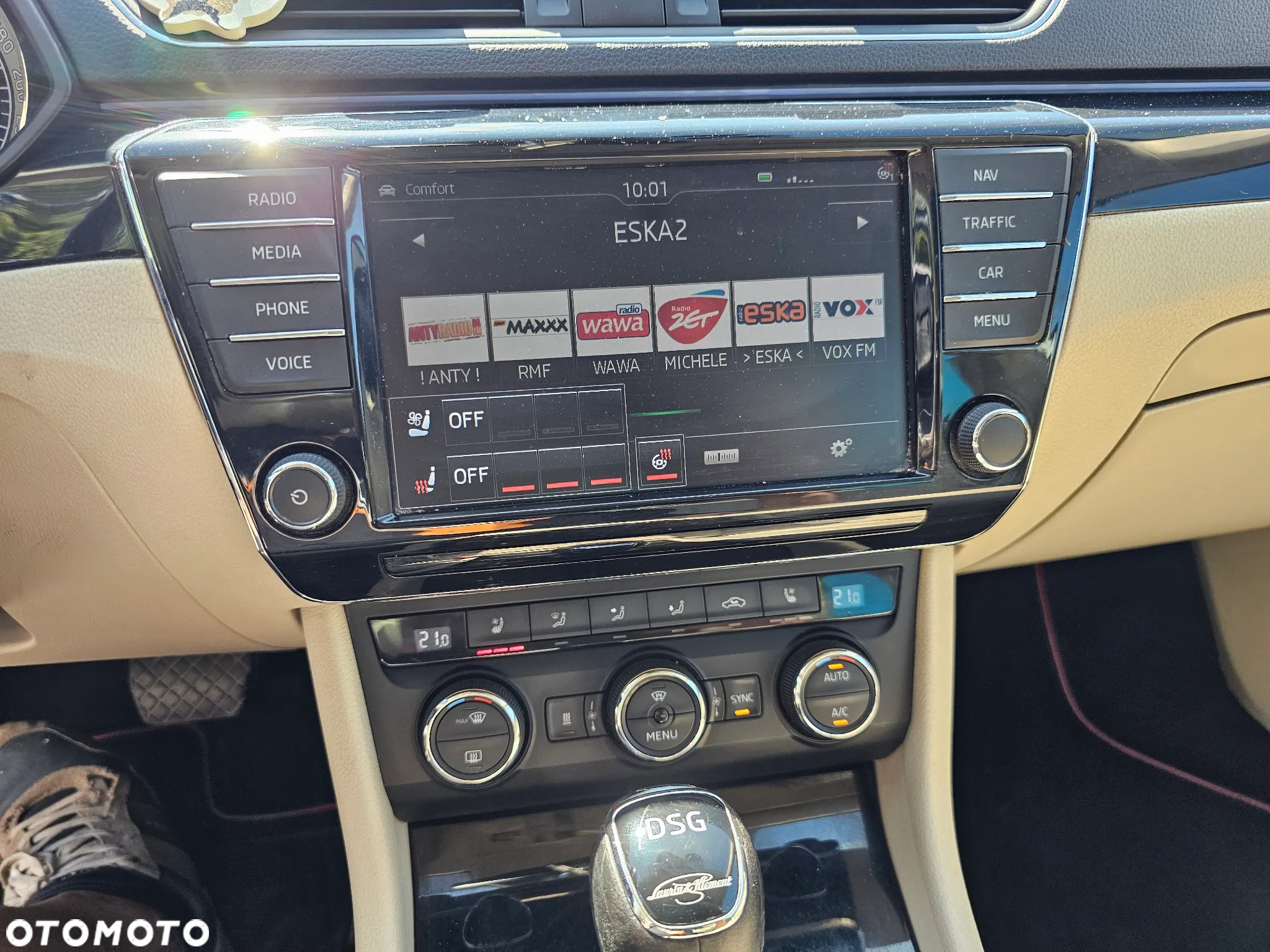 Skoda Superb 2.0 TDI L&K DSG - 20