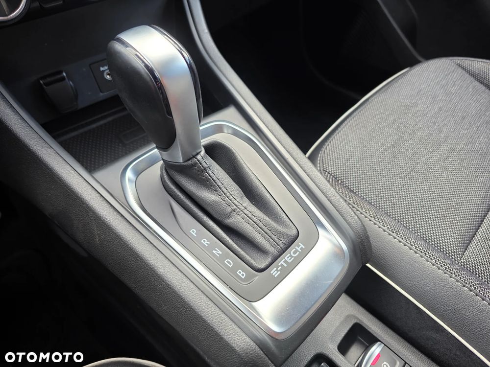 Renault Captur E-TECH 160 TECHNO - 28