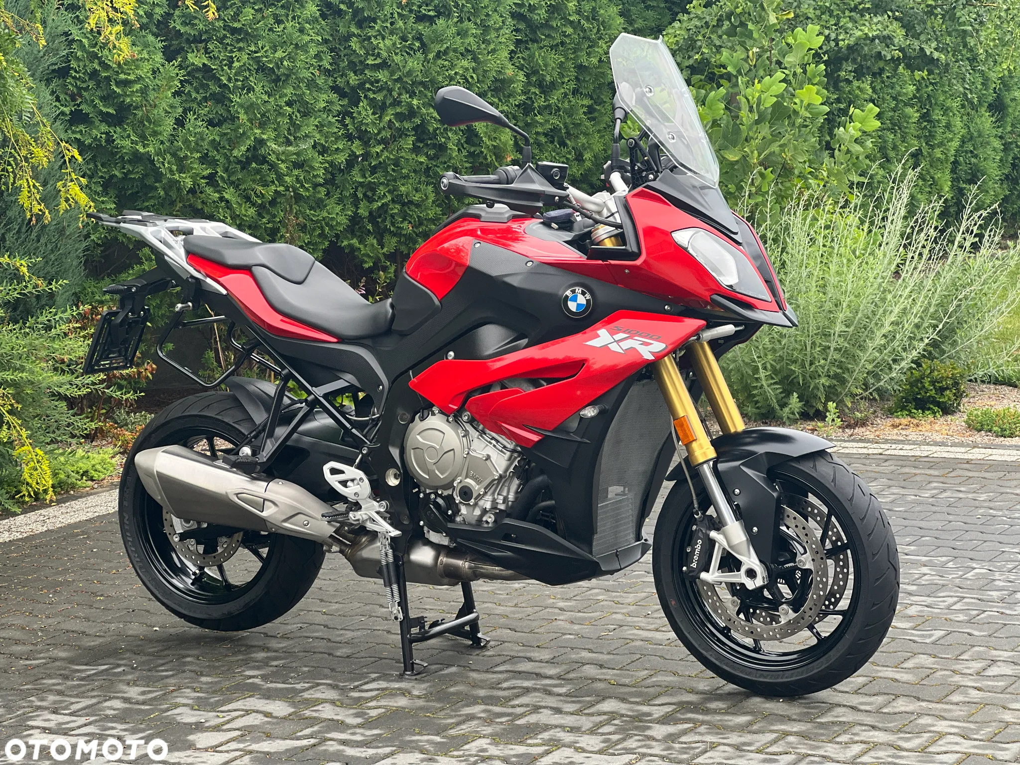 BMW XR - 2