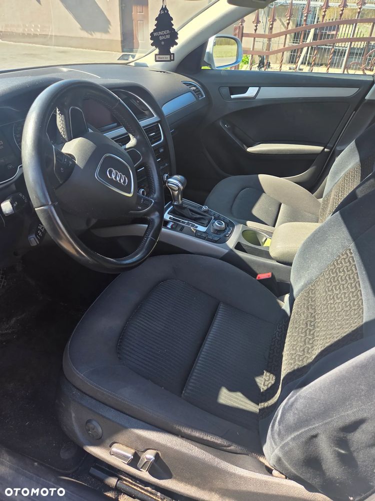 Audi A4 Limousine 2.0 TDI DPF multitronic Ambiente - 10