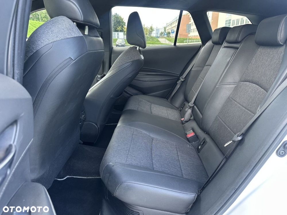 Toyota Corolla 1.8 Hybrid Style - 14