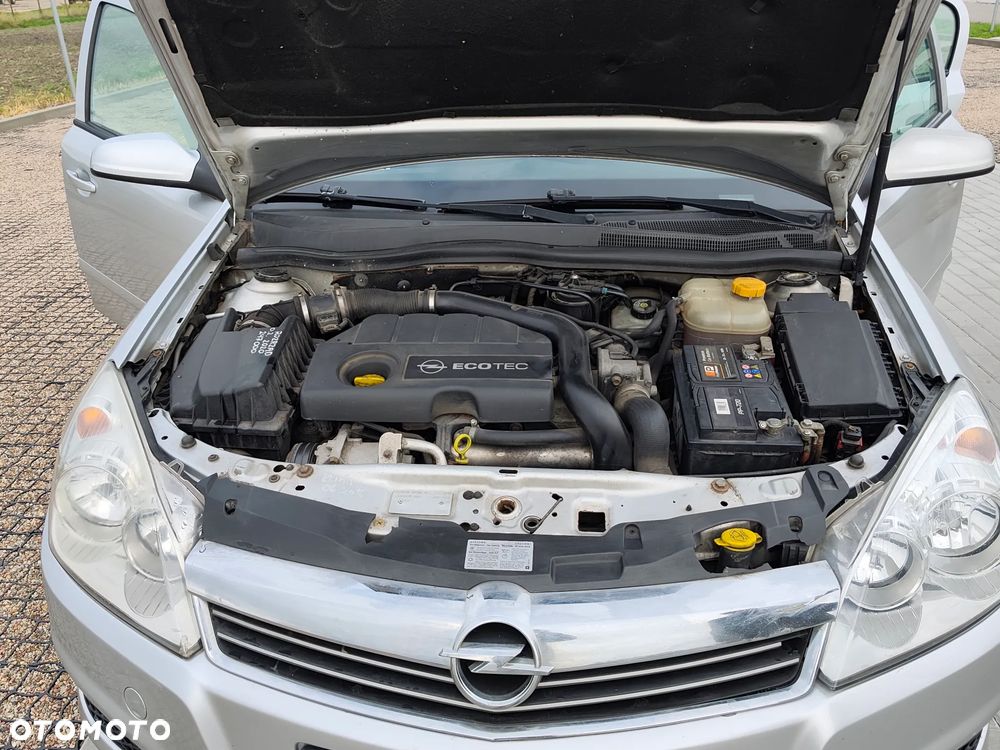 Opel Astra - 24