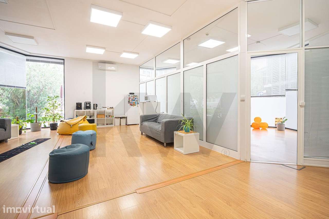 Escritório com 100 m2 em Linda-a-Velha, Oeiras - Grande imagem: 3/8