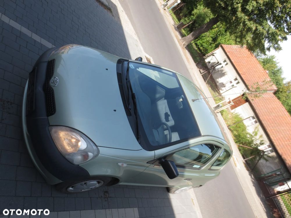 Toyota Yaris 1.0 Base - 17