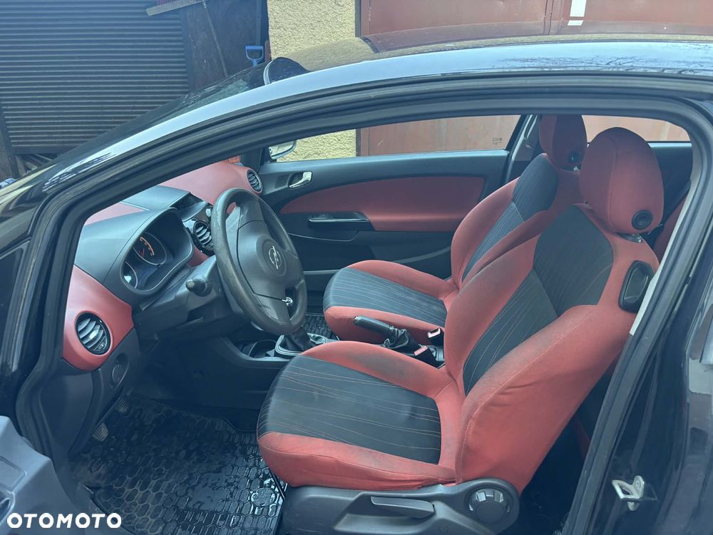 Opel Corsa 1.4 16V Enjoy - 13