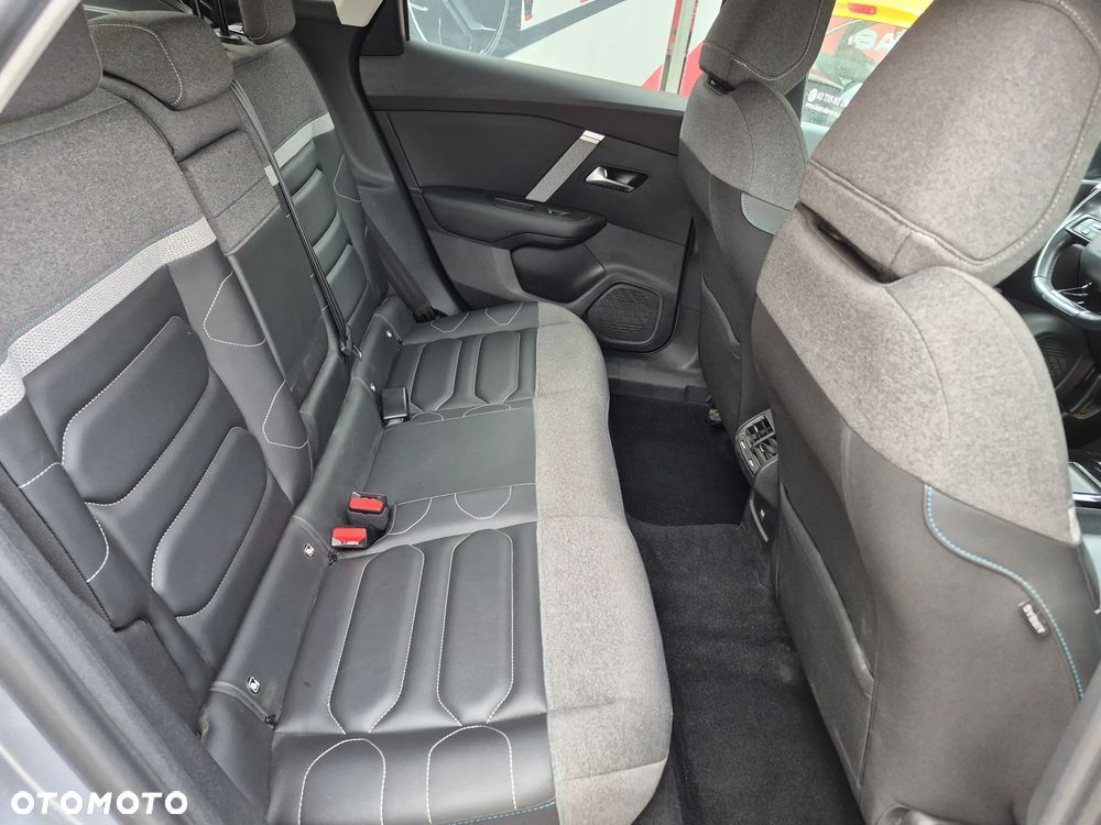 Citroën C4 BlueHDi 130 Stop&Start EAT8 SHINE - 16