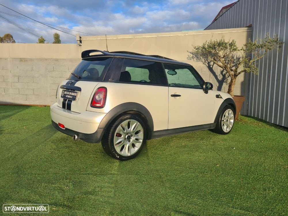 MINI 3 Portas Cooper D 50 Camden - 4