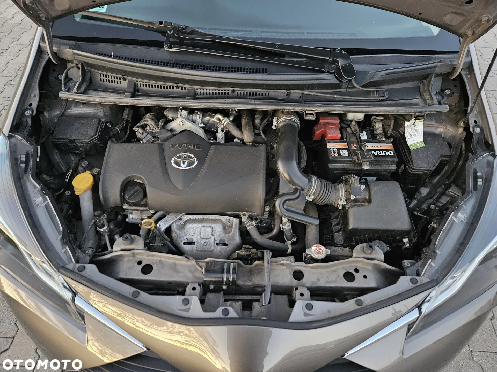 Toyota Yaris 1.5 Premium CVT - 21