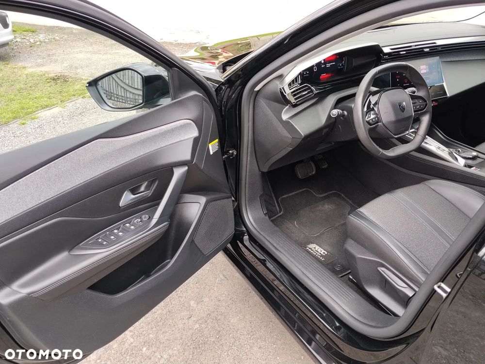 Peugeot 308 BlueHDi 130 EAT8 Allure - 13