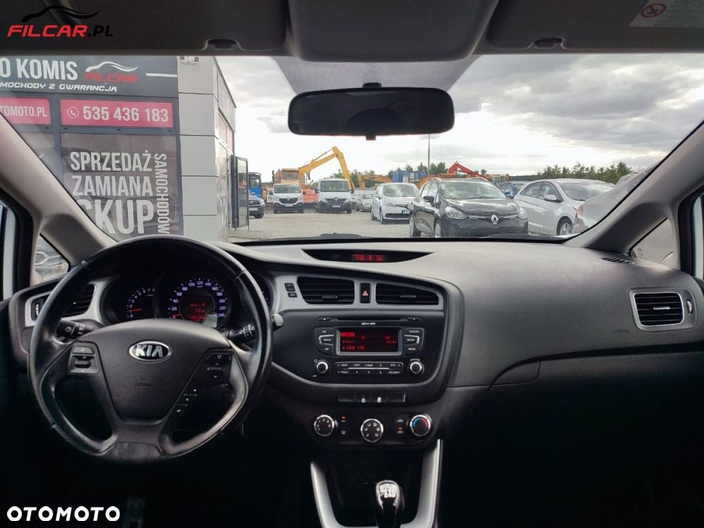 Kia Ceed - 15